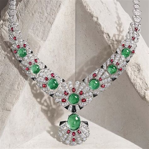 cartier jewellery website.